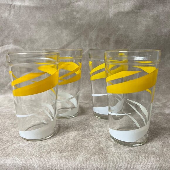 Mid Century Hazel Atlas Yellow & White Swirl Glasses - Picture 2 of 6